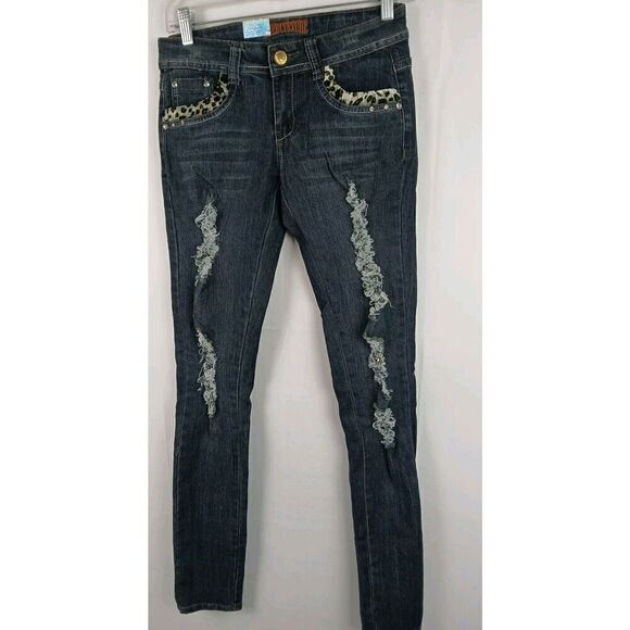 Free Culture Skinny Jeans Embellished    Women's Size 3 New With Tags - Picture 2 of 16